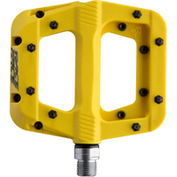 PEDALES DE PLATAFORMA RACE FACE CHESTER - AMARILLO
